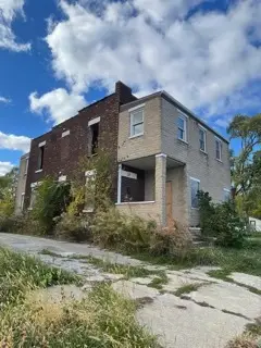 72 E 152nd Street, Harvey, IL 60426