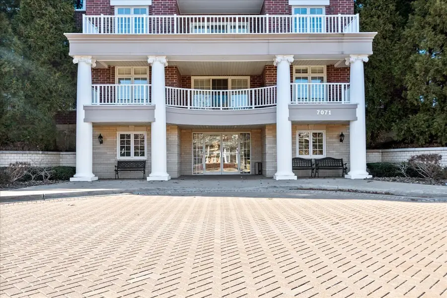 7071 W Touhy Avenue #403, Niles, IL 60714 - #2