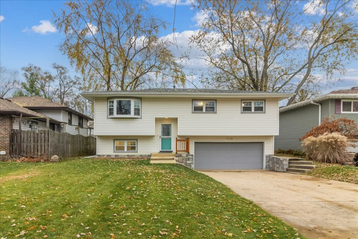 Address Withheld By Seller, Wheaton, IL 60187 - Image #1