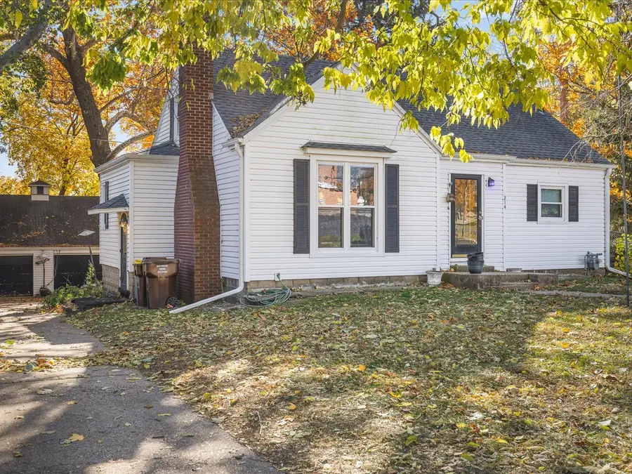 Address Withheld By Seller, Pecatonica, IL 61063 - Image #3