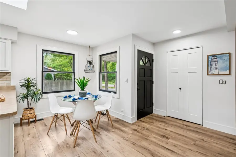 9802 W Oak Forest Drive, Beach Park, IL 60099 - Image #2