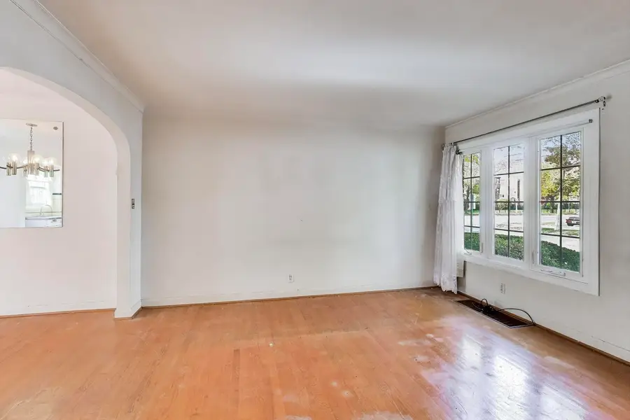 1447 N Harlem Avenue #A, Oak Park, IL 60302 - Image #3