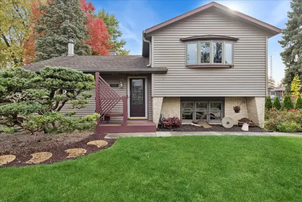 2813 Theresa Avenue, Waukegan, IL 60085