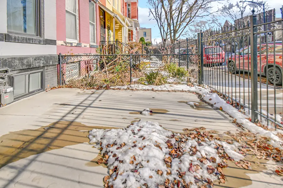 2324 W Warren Boulevard, Chicago, IL 60612 - Image #3