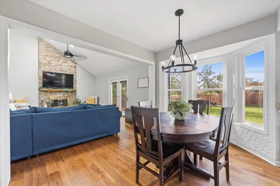 602 Highbury Lane, Geneva, IL 60134 - Image #2