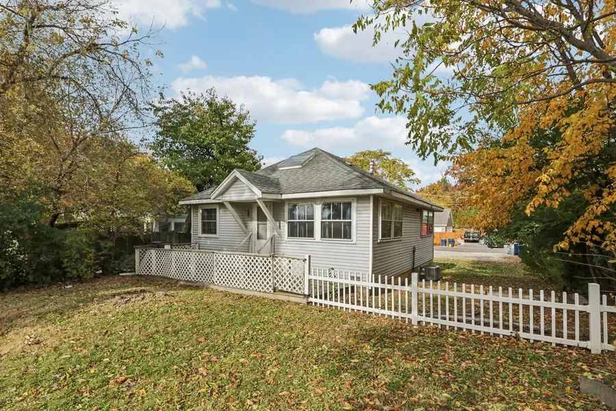 18631 W Main Street, Grayslake, IL 60030 - Image #2