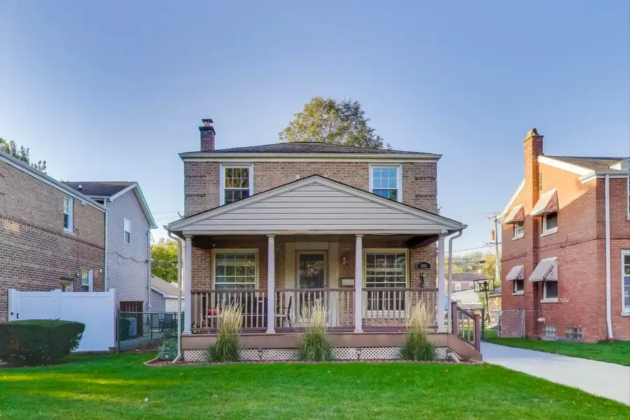7805 W Farragut Avenue, Chicago, IL 60656 - Image #2