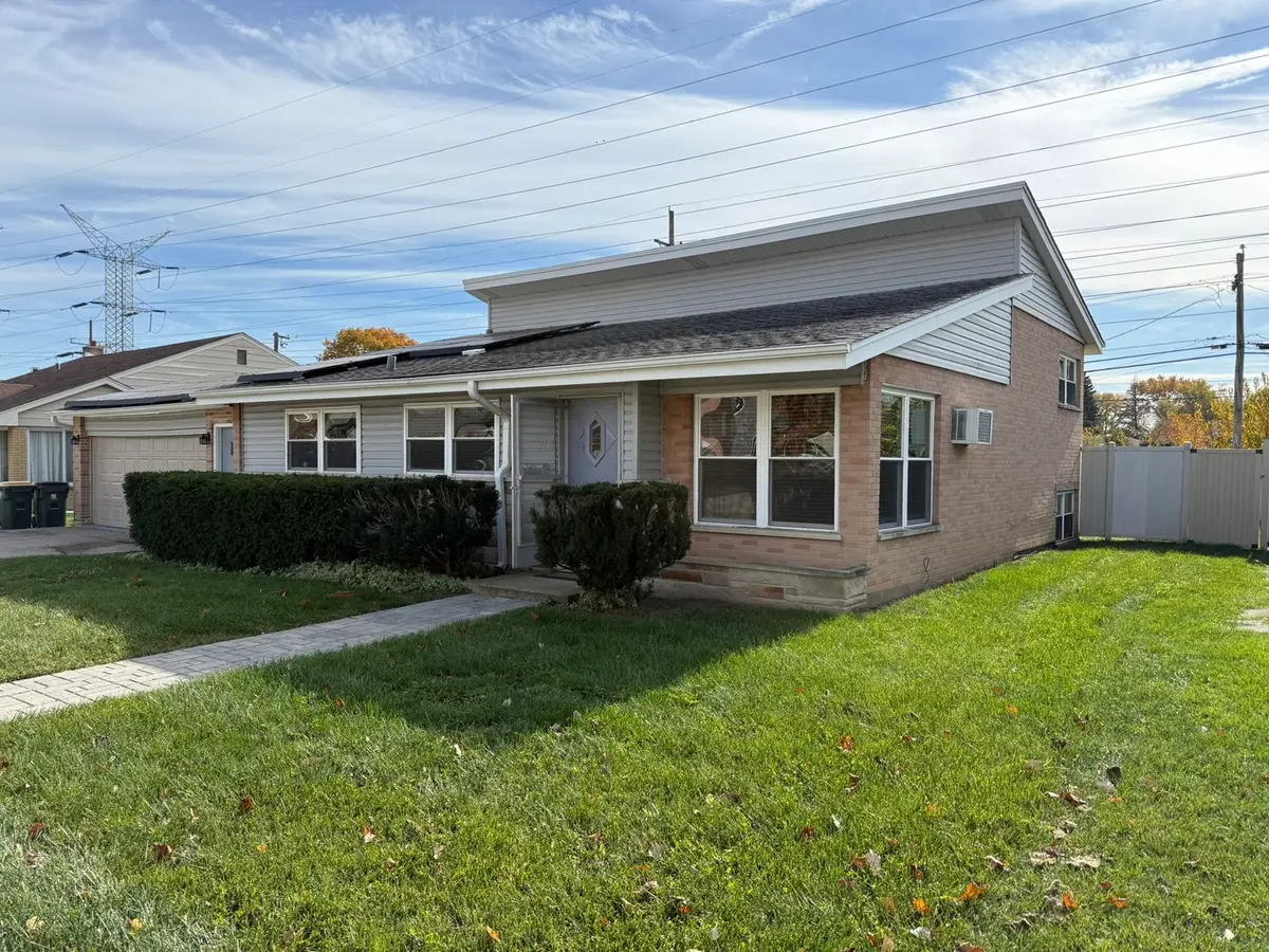 5701 Emerson Street, Morton Grove, IL 60053 - Image #1
