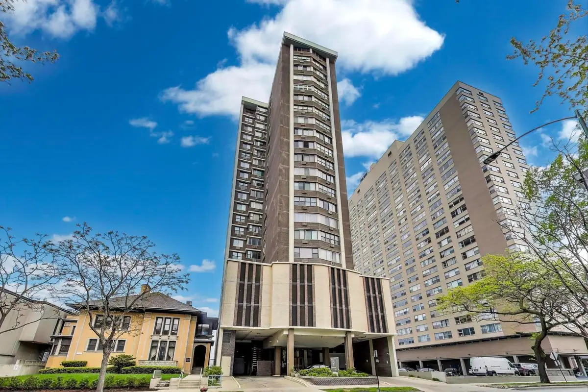 6325 N Sheridan Road #608, Chicago, IL 60660 - Image #1