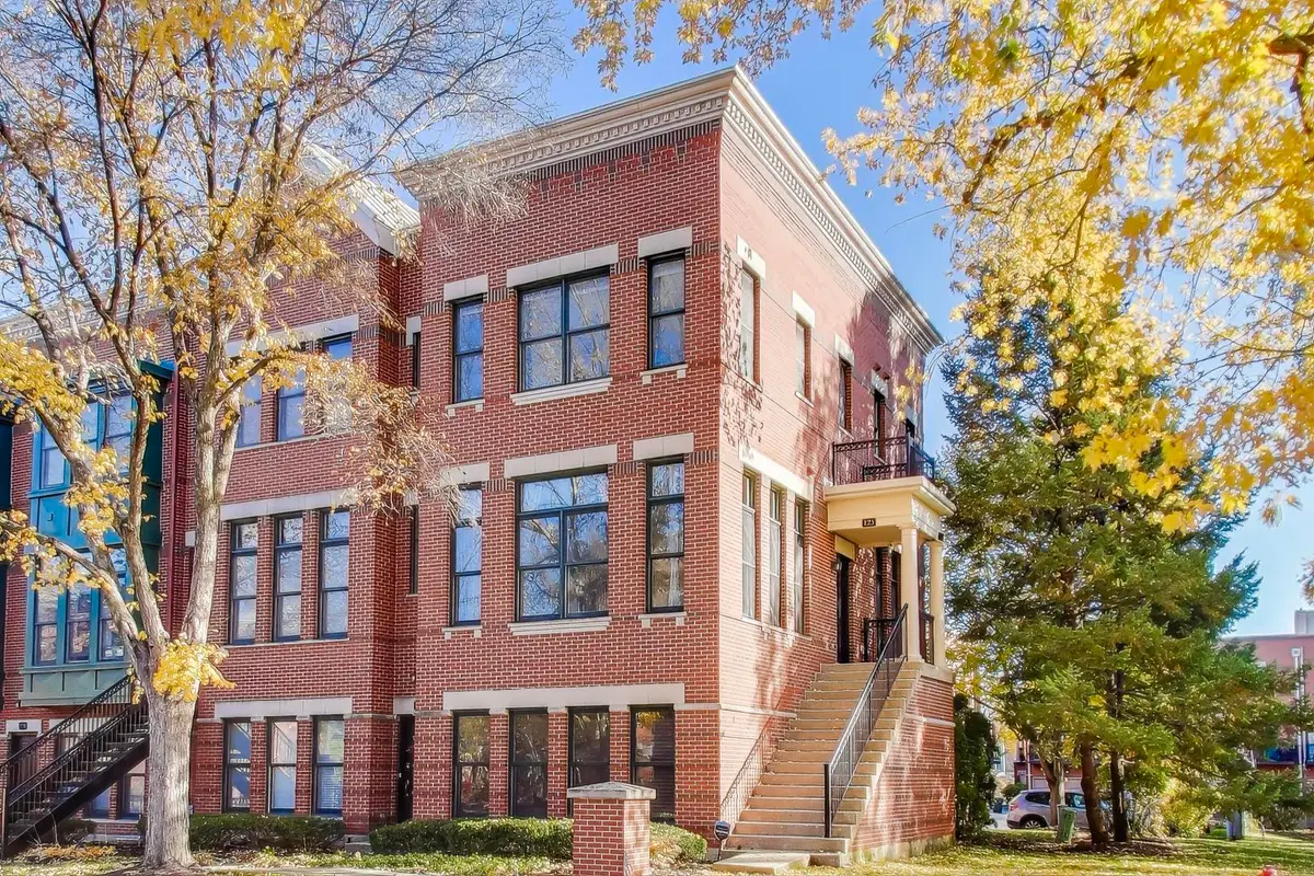 125 N Rose Street #E, Palatine, IL 60067 - Image #1