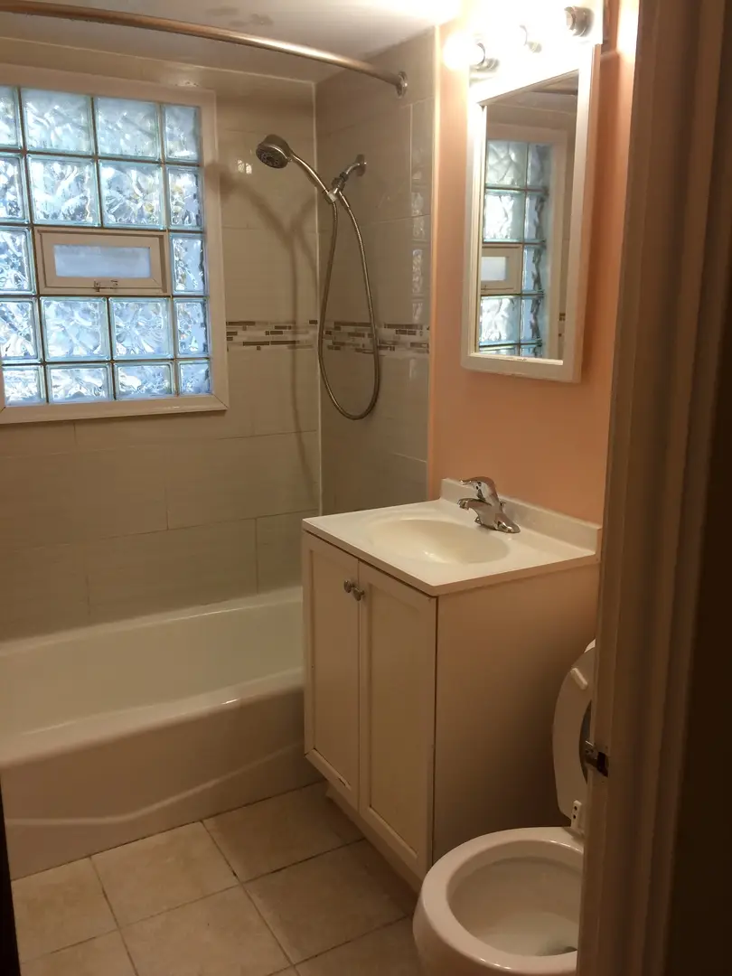 Address Withheld By Seller, Naperville, IL 60563 - Image #3