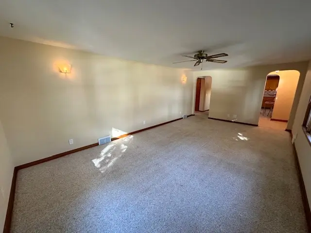 1406 Cook Boulevard, Bradley, IL 60915 - Image #2