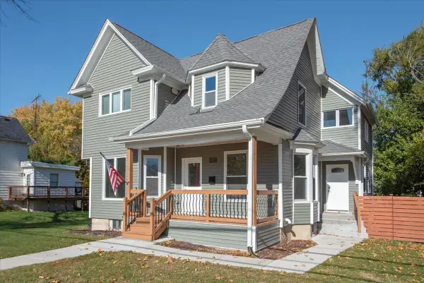 473 E Elm Street, Sycamore, IL 60178