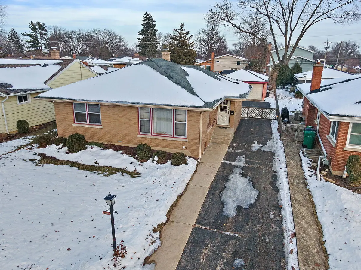 305 N Craig Place, Lombard, IL 60148 - Image #1