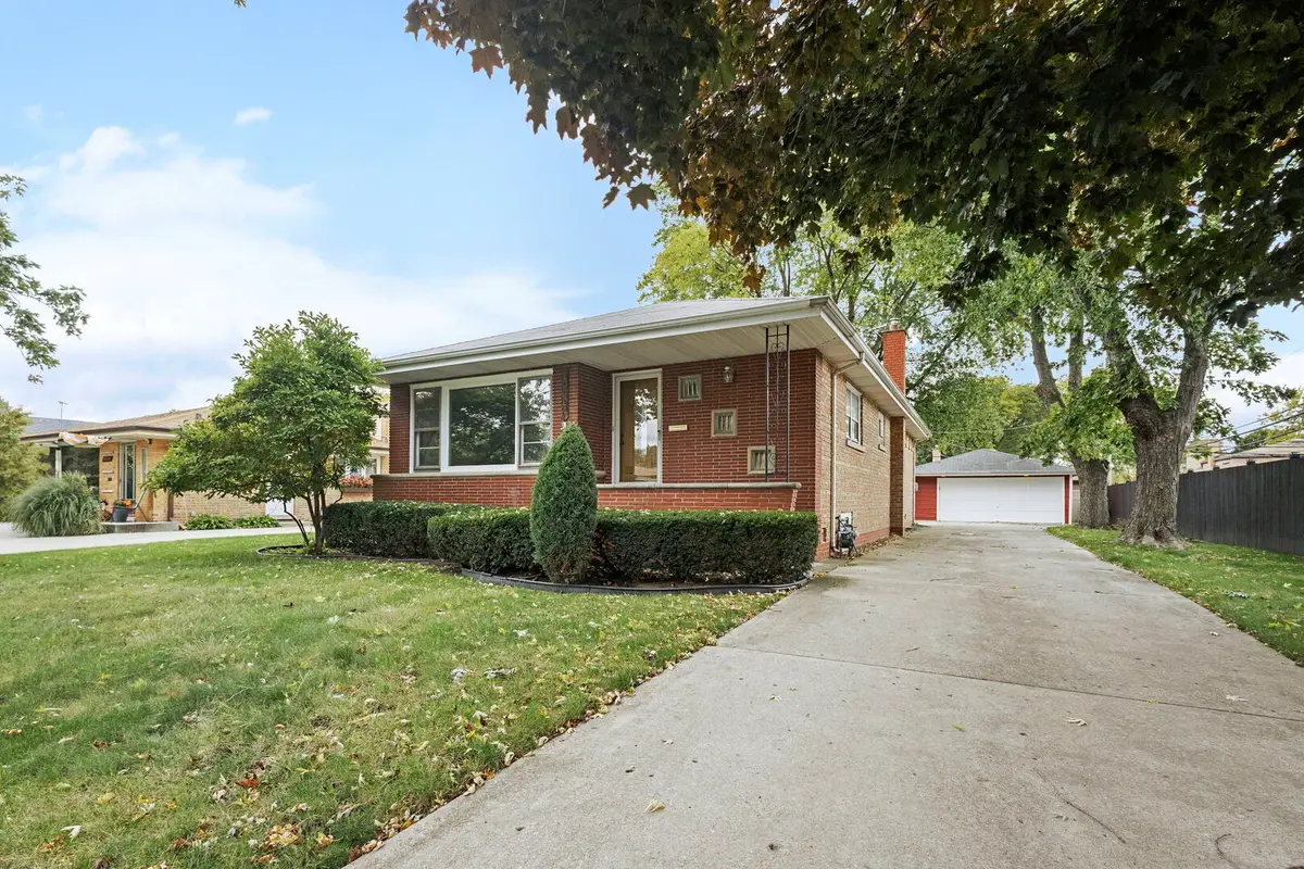 10624 Lawler Avenue, Oak Lawn, IL 60453 - Image #1