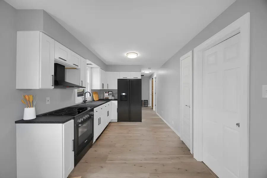 97 W 29th Street, South Chicago Heights, IL 60411 - Image #2