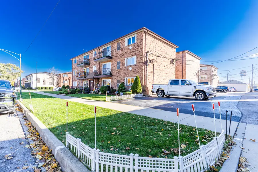 6401 W 64th Place #2W, Chicago, IL 60638 - Image #3