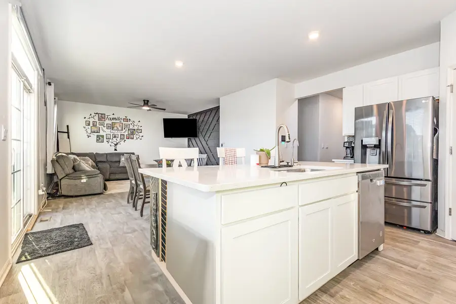 Address Withheld By Seller, Plainfield, IL 60586 - Image #3