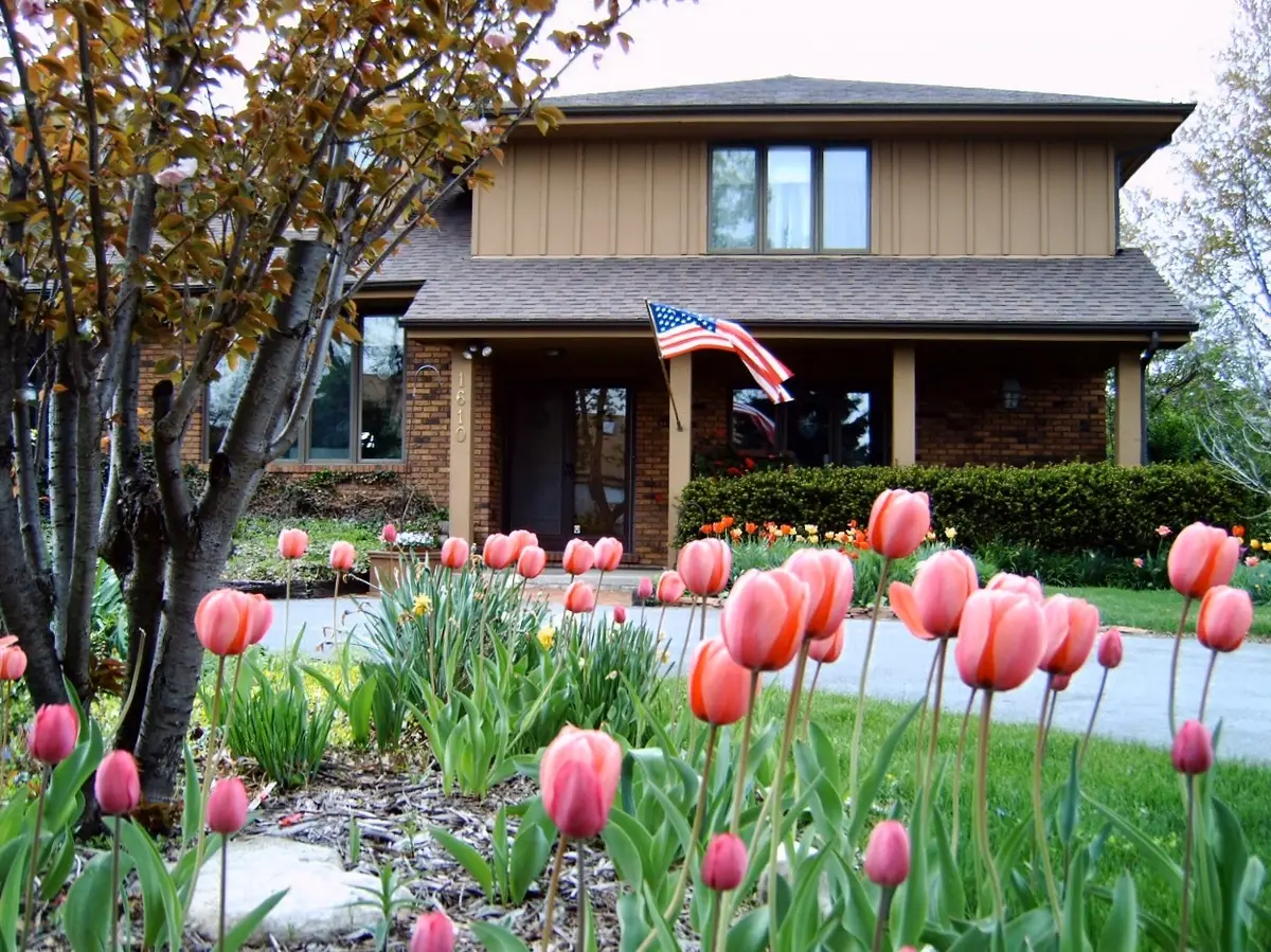 1610 Old Oak Place, Darien, IL 60561 - Image #1