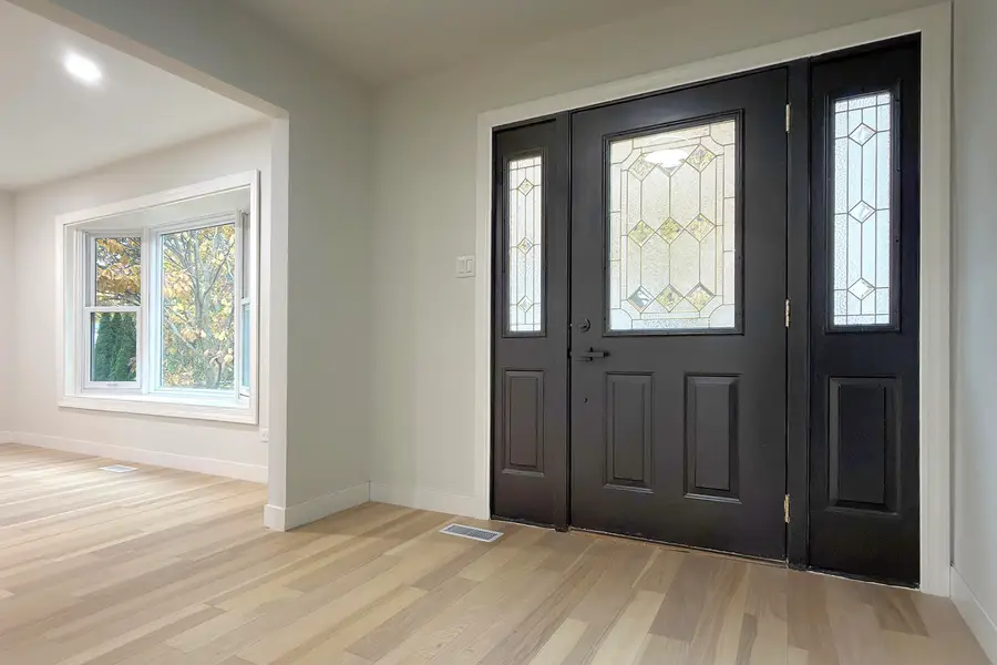 1703 N Burning Bush Lane, Mount Prospect, IL 60056 - Image #3