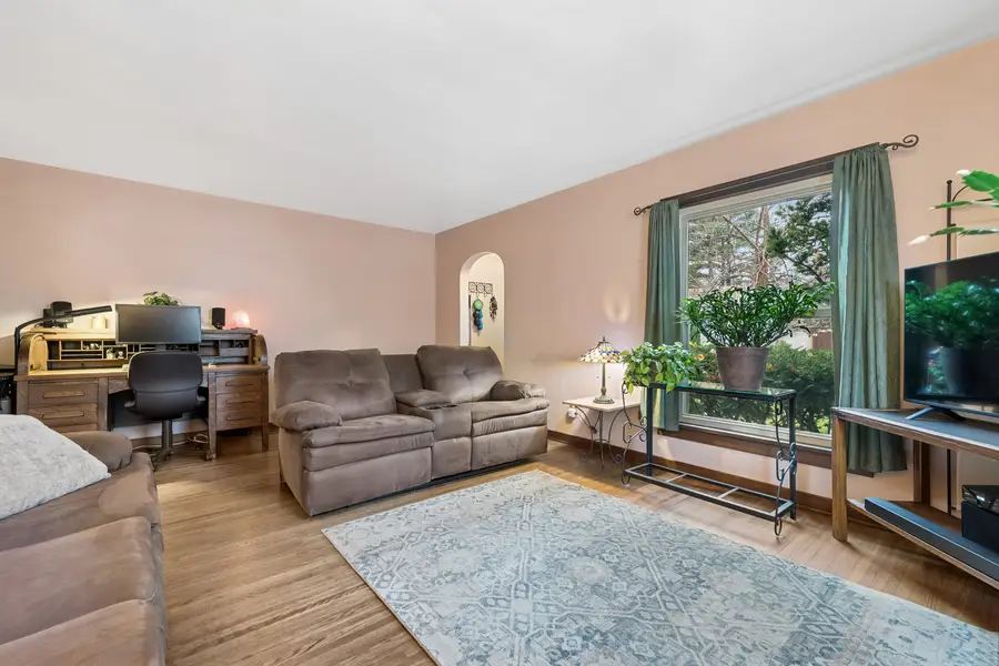 231 S Aldine Street, Elgin, IL 60123 - Image #3