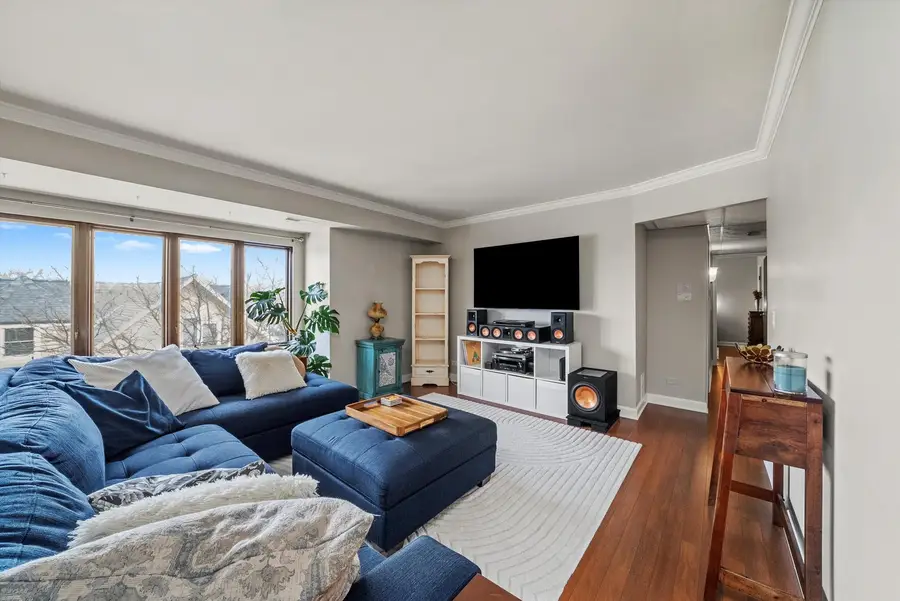 75 6th Avenue #302, La Grange, IL 60525 - Image #2