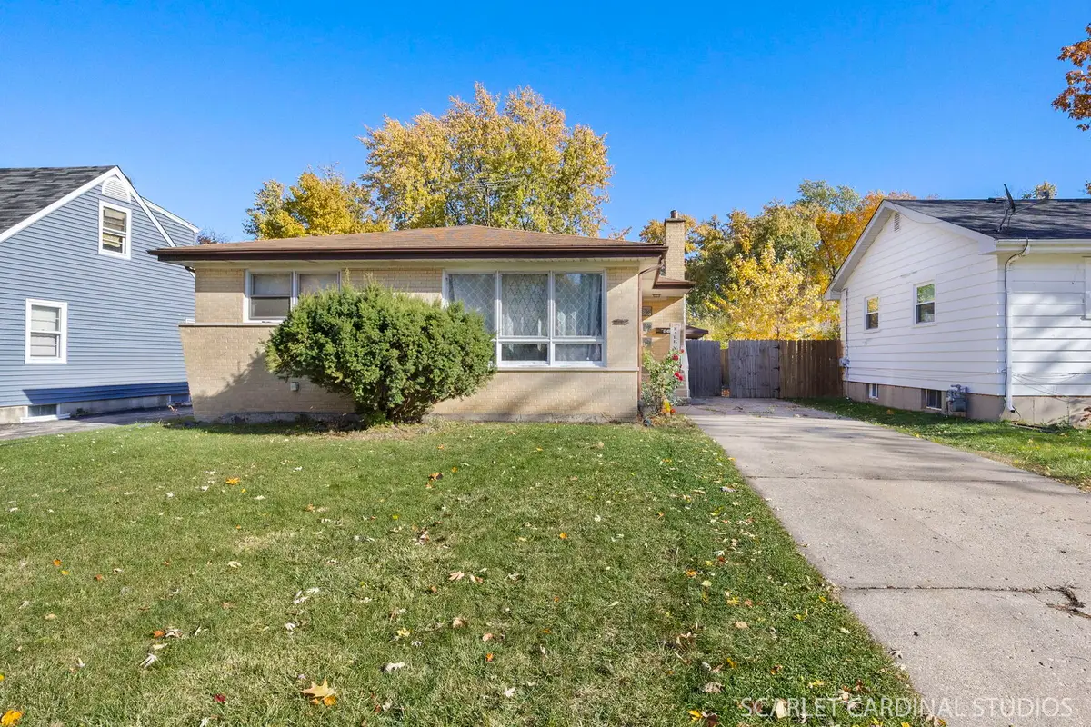 429 N Harvard Avenue N, Villa Park, IL 60181 - Image #1