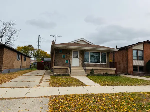 Address Withheld By Seller, Chicago, IL 60633
