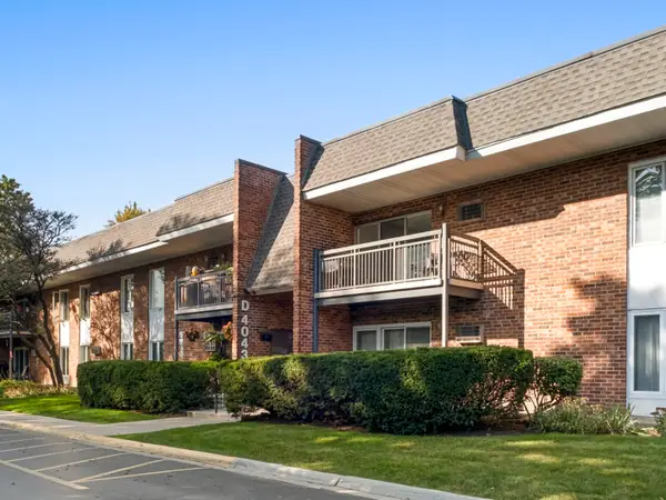 4043 Saratoga Avenue #D221, Downers Grove, IL 60515