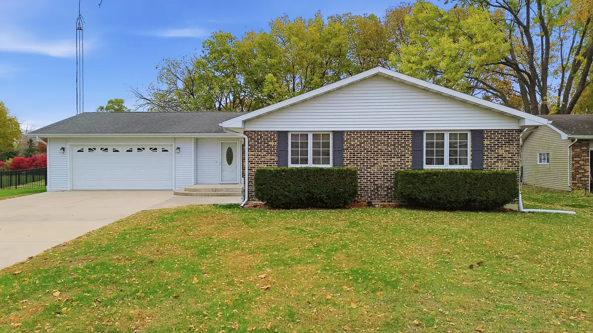 3816 Stacie Lane, Rock Falls, IL 61071 - Image #1