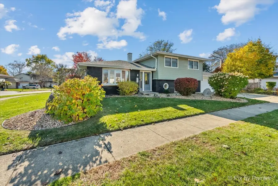 504 Flint Trail, Carol Stream, IL 60188 - Image #2