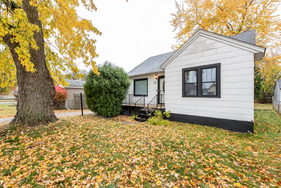 102 Baldwin Avenue, Waukegan, IL 60085 - Image #2