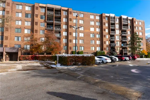 400 Park Avenue #703, Calumet City, IL 60409
