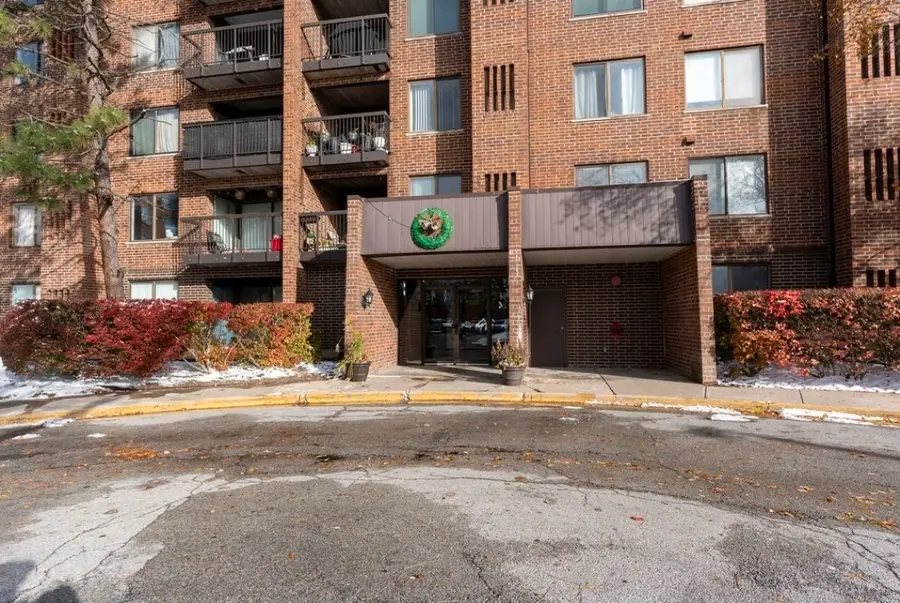 400 Park Avenue #703, Calumet City, IL 60409 - #2