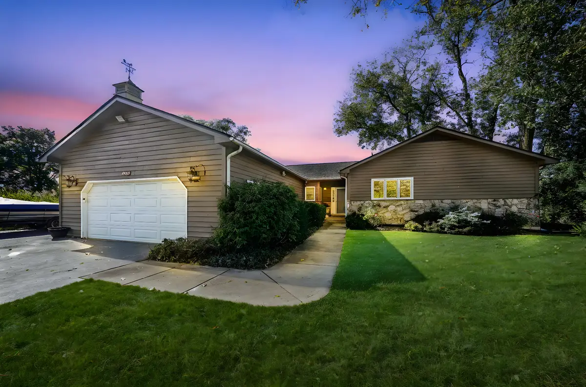 4N040 Nugent Street, Addison, IL 60101 - Image #1