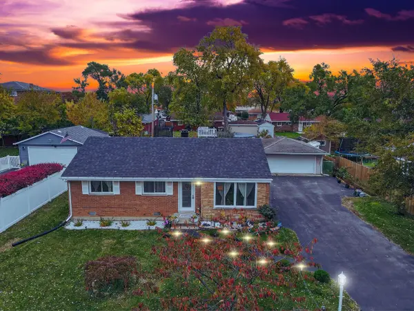 7931 S 83rd Court, Justice, IL 60458