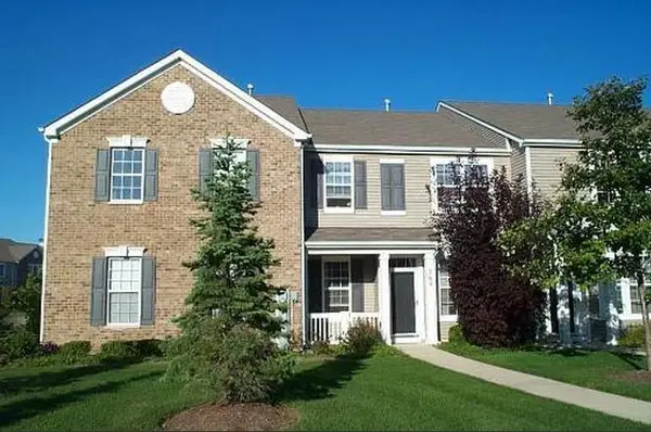 365 S Litchfield Drive, Round Lake, IL 60073