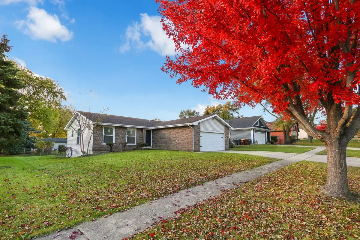 10615 Mathew Street, Huntley, IL 60142 - Image #1