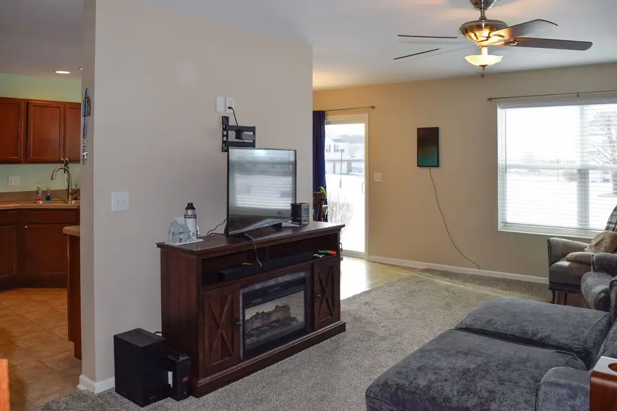 748 Florence Street, Hampshire, IL 60140 - #3