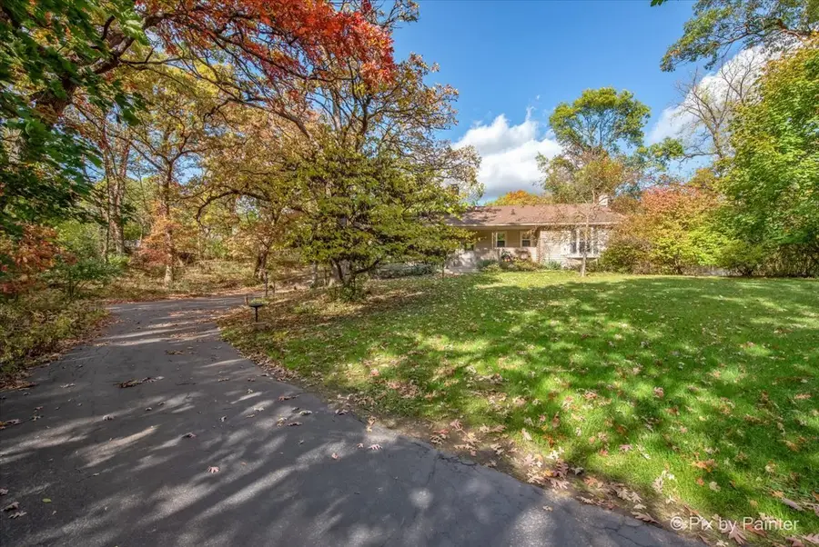 612 3 Oaks Road, Cary, IL 60013 - Image #2