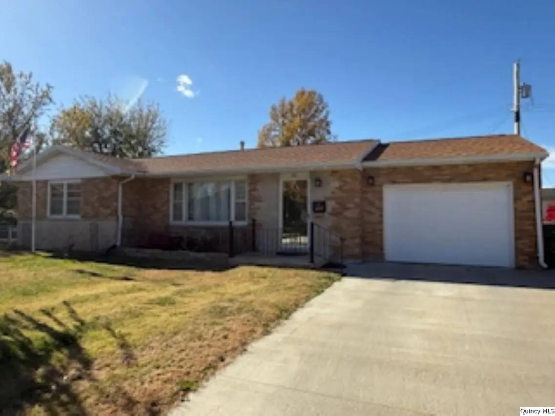 424 Noel Ct, Quincy, IL 62305 - Image #1
