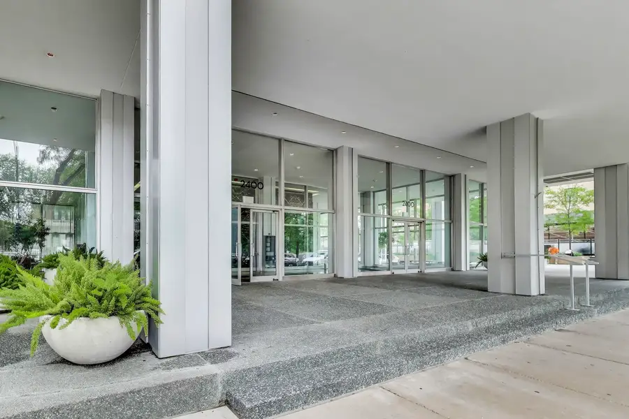 2400 N Lakeview Avenue #310, Chicago, IL 60614 - Image #2