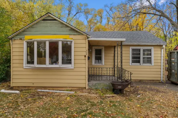 528 Olive Court, Loves Park, IL 61111