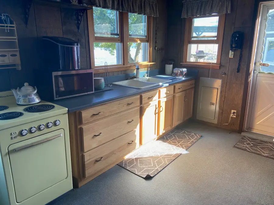 35769 Cedar Is, Fox Lake, IL 60020 - Image #2