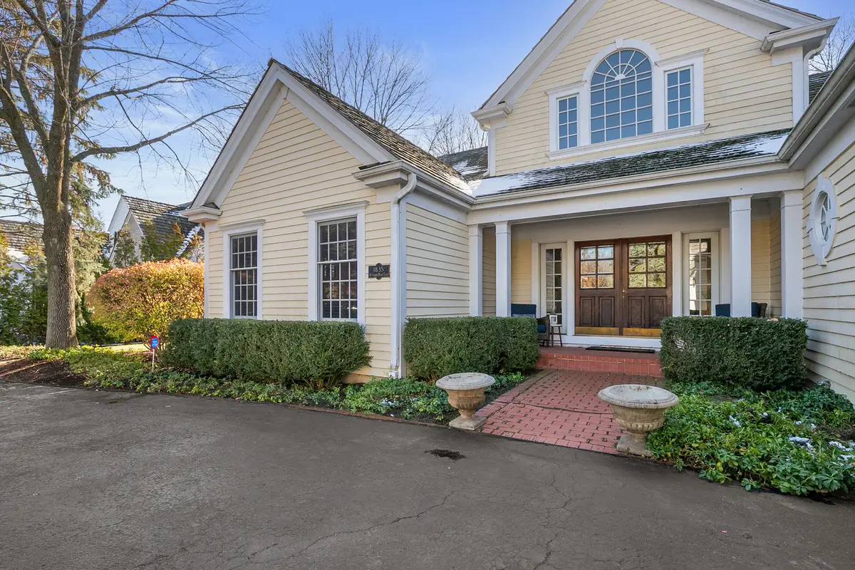 1835 W North Pond Lane, Lake Forest, IL 60045 - Image #1