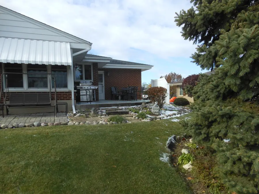 1616 Heiden Avenue, Crest Hill, IL 60403 - Image #3