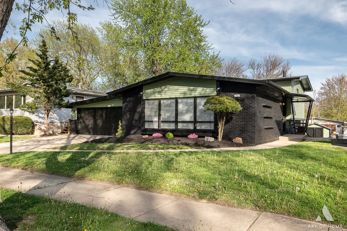 251 N Pleasant Drive, Glenwood, IL 60425 - Image #1