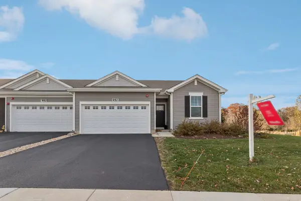 952 Darwin Street, North Aurora, IL 60542