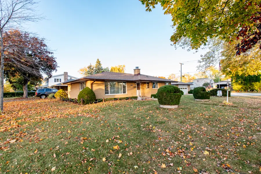 2217 Joanna Avenue, Zion, IL 60099 - Image #2