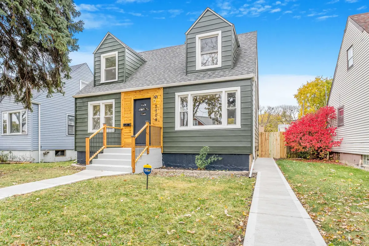 7704 S Homan Avenue, Chicago, IL 60652 - Image #1